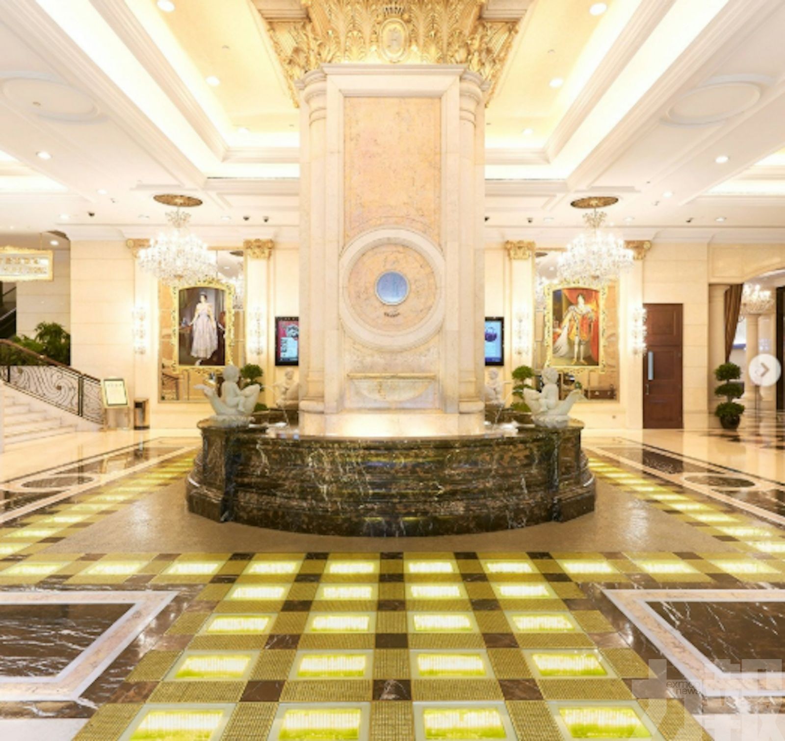 英皇娛樂酒店套現億元勁賺近九倍
